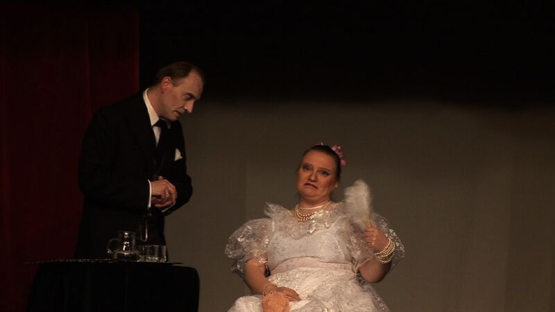 Datei:Koeniginnen 5.JPEG