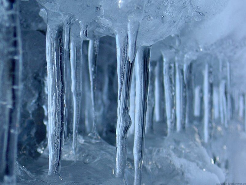 Datei:Sibiren Eiszapfen.jpg