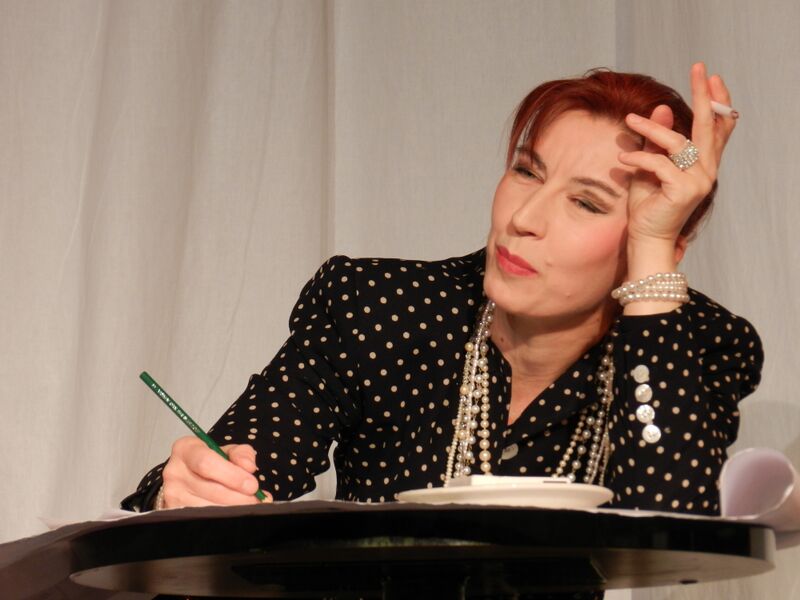 Datei:Weiße Maske 09.JPG